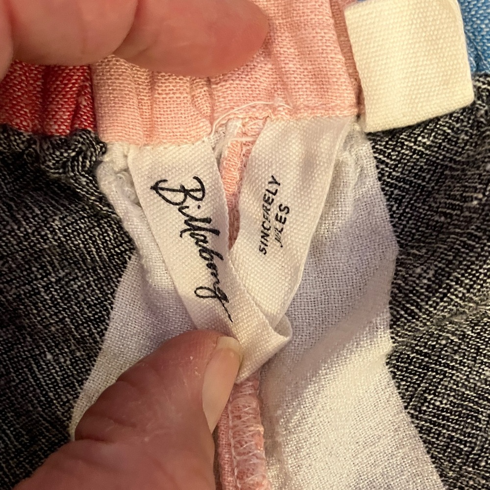 Billabong Multicolor Striped Women’s Shorts - Picture 6 of 12